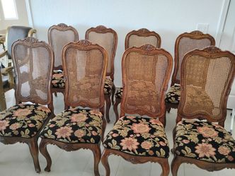 Henredon Chair:  2 chairs or 4 chairs or 6 chairs or 8 chairs
