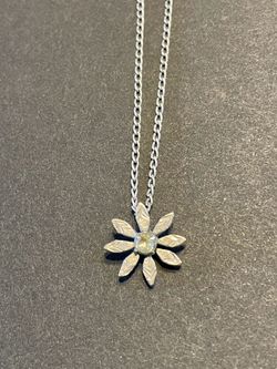 Silver Necklace with Floral Pendant