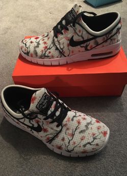 Stephan Janoski Nike's size 8