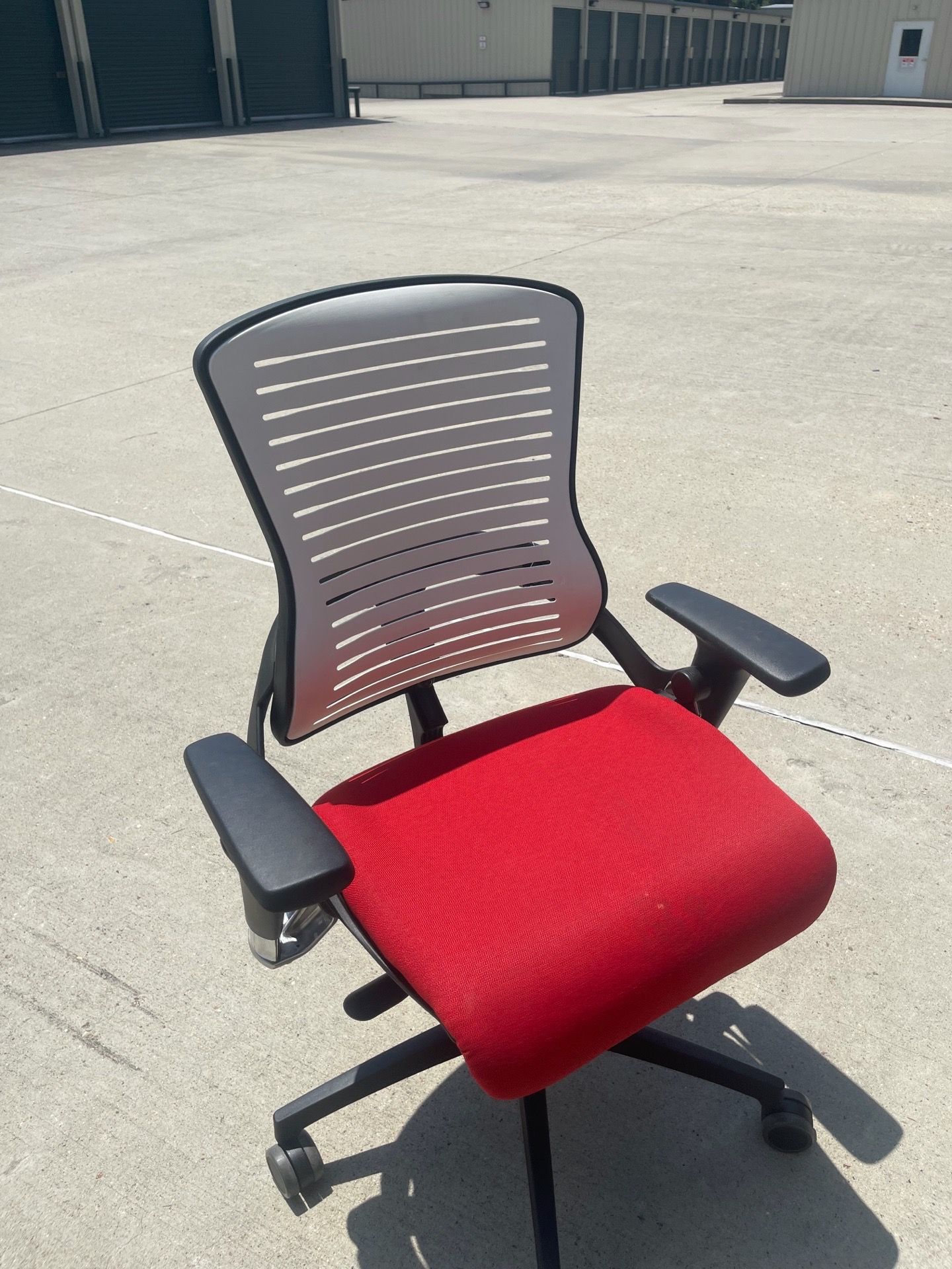 Desk chair