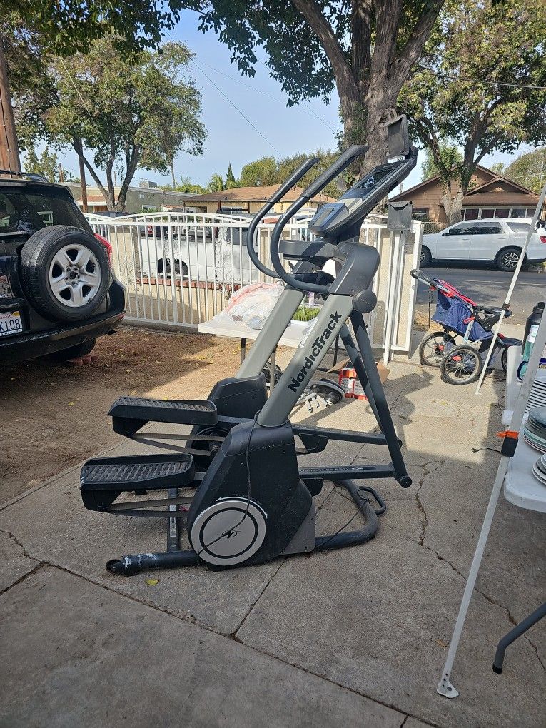 Elliptical Machine