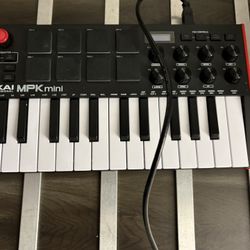 Akai Professional MPK Mini MK3 25 Keys