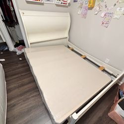 Full Size White Bed Frane