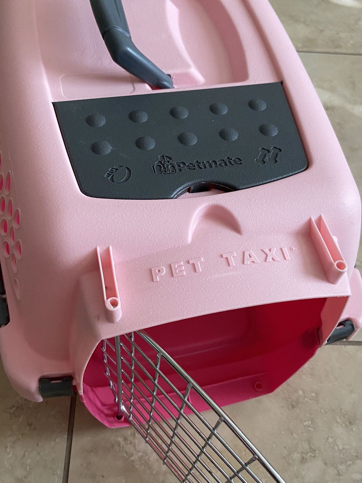 Petmate PET TAXI in Pink Size XS 19”