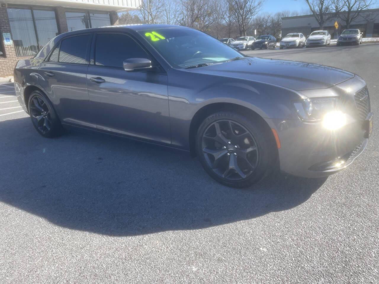2021 Chrysler 300
