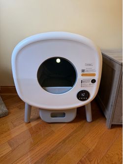 Self Cleaning Litter Box