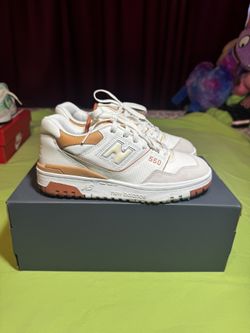 New Balance 550