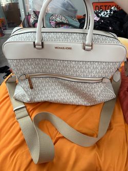 Michael kors travel bag