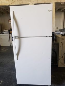Whirlpool Top Mount  White Refrigerator Fridge
