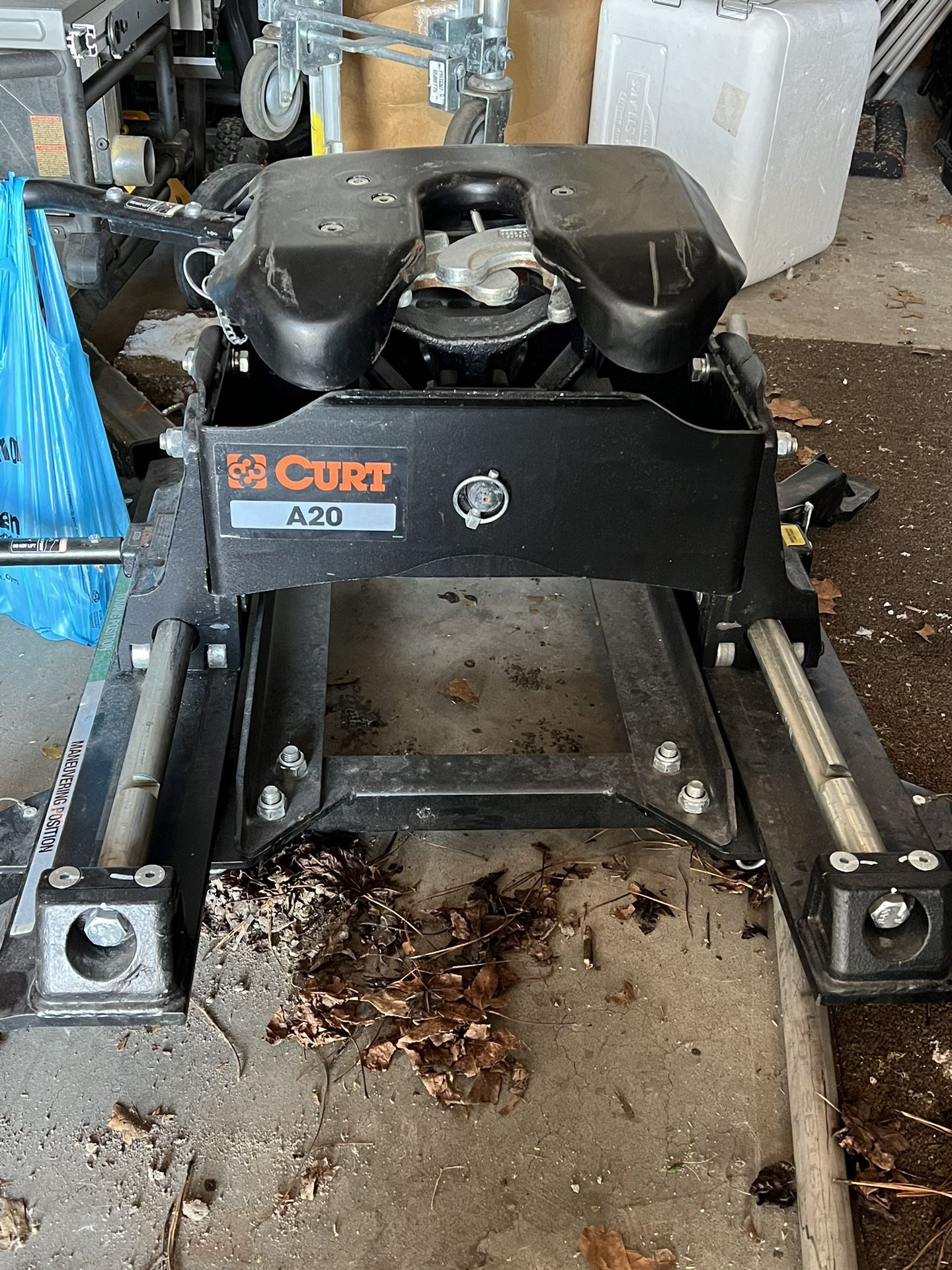 Bolt In 5th Wheel