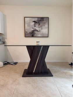 Dinning Table