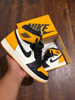 Size 11 Jordan 1 Yellow Toe