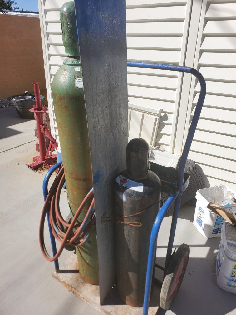 Welding Cylinders . Torch Cart w. Wheels for Sale in Las Vegas, NV OfferUp