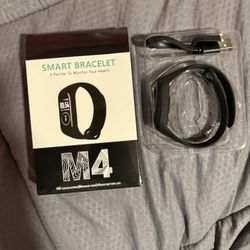 M4 Fitness Tracker Smart Bracelet