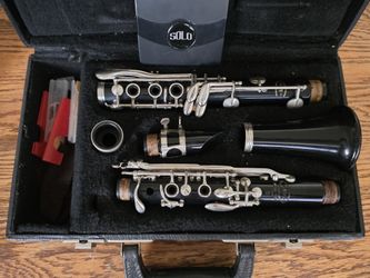 Gently Used Leblanc Beginner Clarinet & Case...WHY RENT??