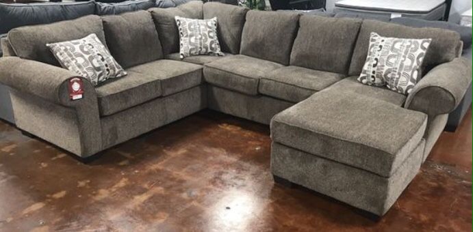 Large Cocoa Sectional Sofa Couch!! Brand New Free Delivery