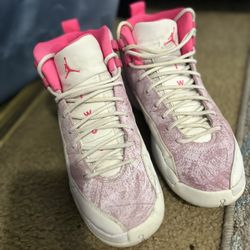Jordan Youth Tennis Shoes / Jordan 12 Retro Women/Youth