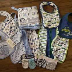 All New - 10 Burp Cloths, 4 Bibs, 4 Sets Of Mittens