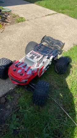 ARRMA Kraton RC Monster Truck
