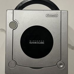 Nintendo GameCube Console Only (DOL-001)
