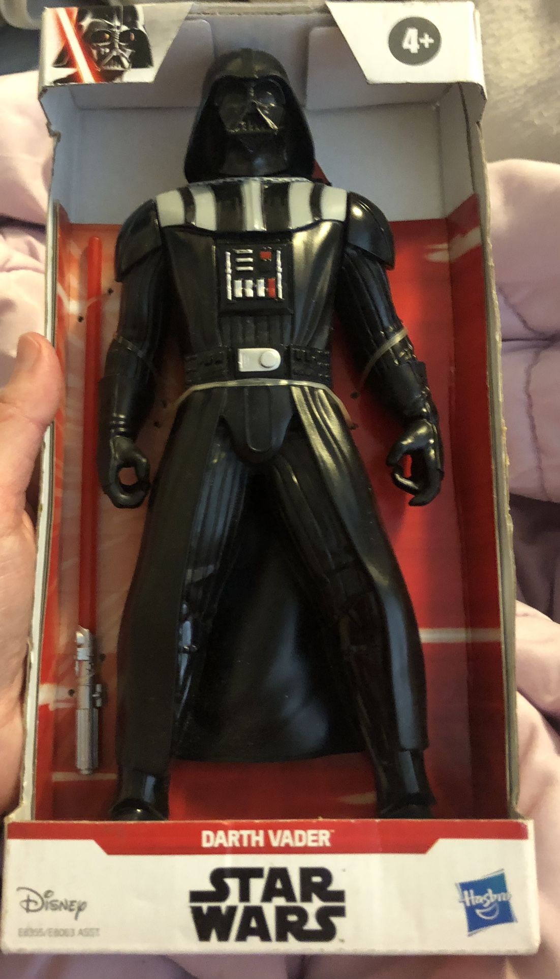 STAR WARS DARTH VADER FIGURE NEW