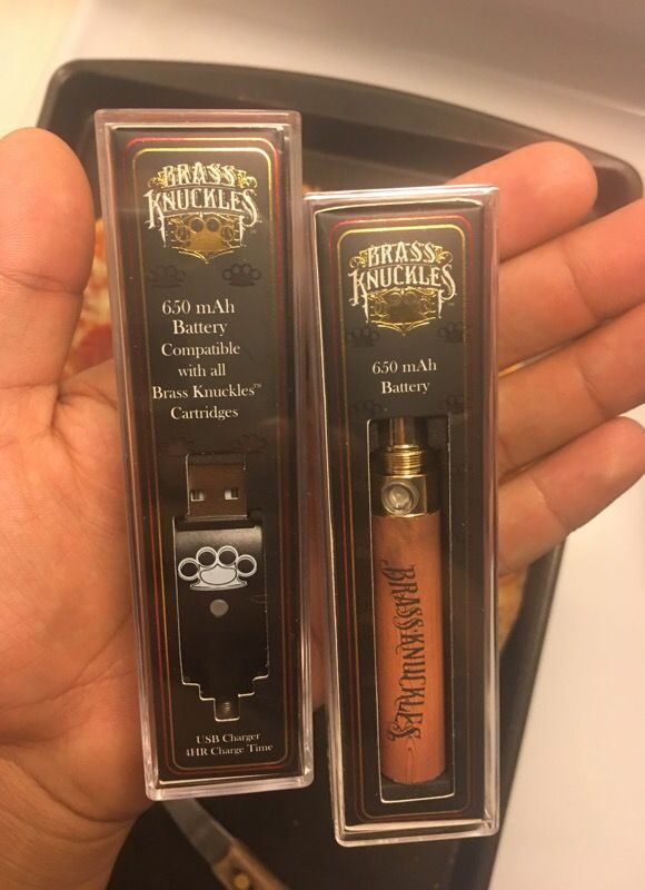 Buy Brass Knuckles 650mAh Adjustable Battery | Provape