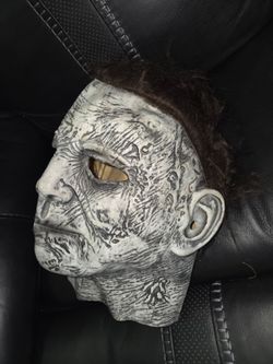 Michael Myers mask