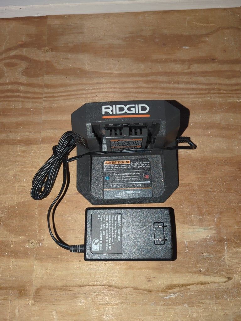 Ridgid 18 volt Charger, New!