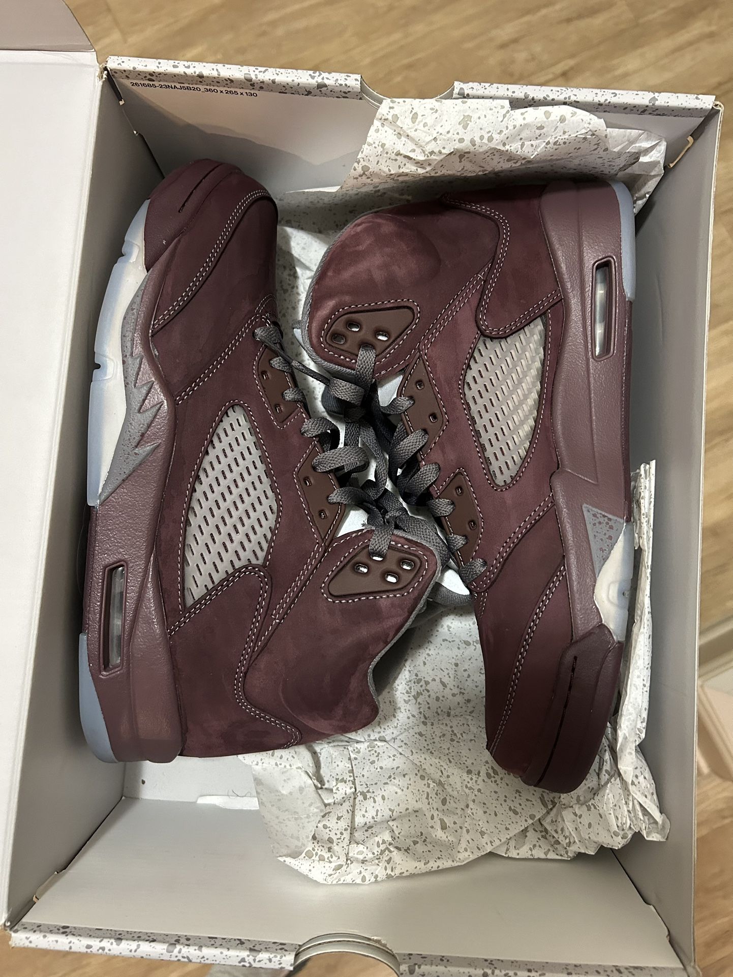 Jordan 5 Burgundy