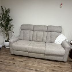 Light Grey Power Recliners With USB
