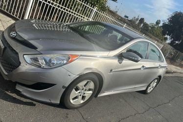 2012 Hyundai Sonata Hybrid