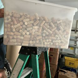 Wine Corks 