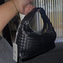 Black Purse