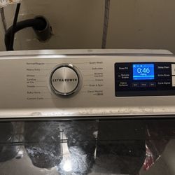  Used Washer And Dryer Set 