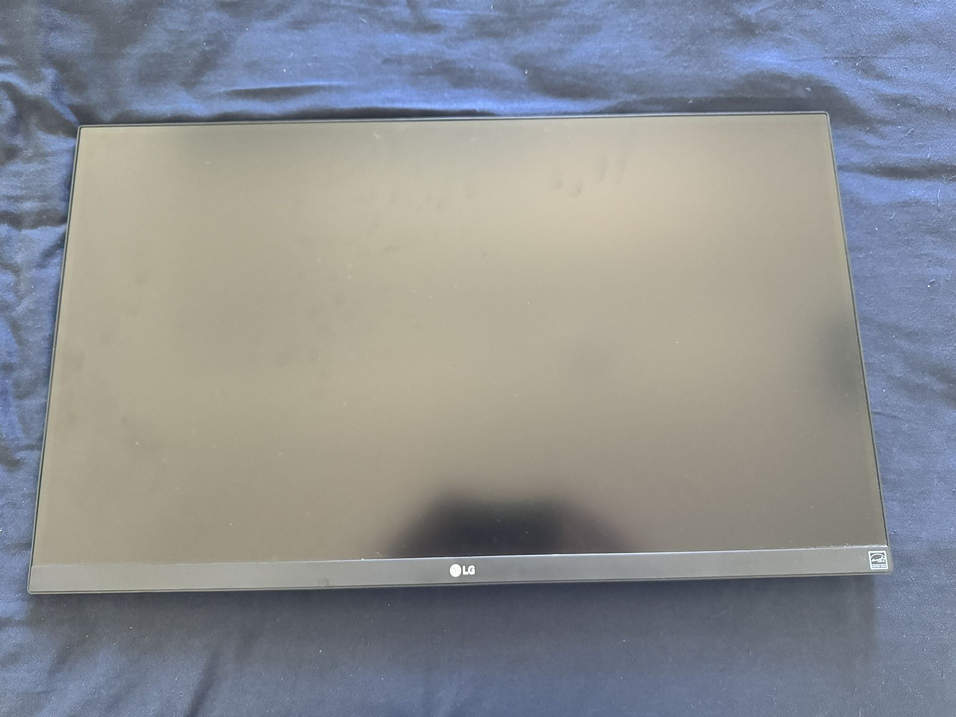 LG 27UK850-W 27" 4K UHD IPS Monitor with HDR10 with USB Type-C Connectivity and FreeSync, White