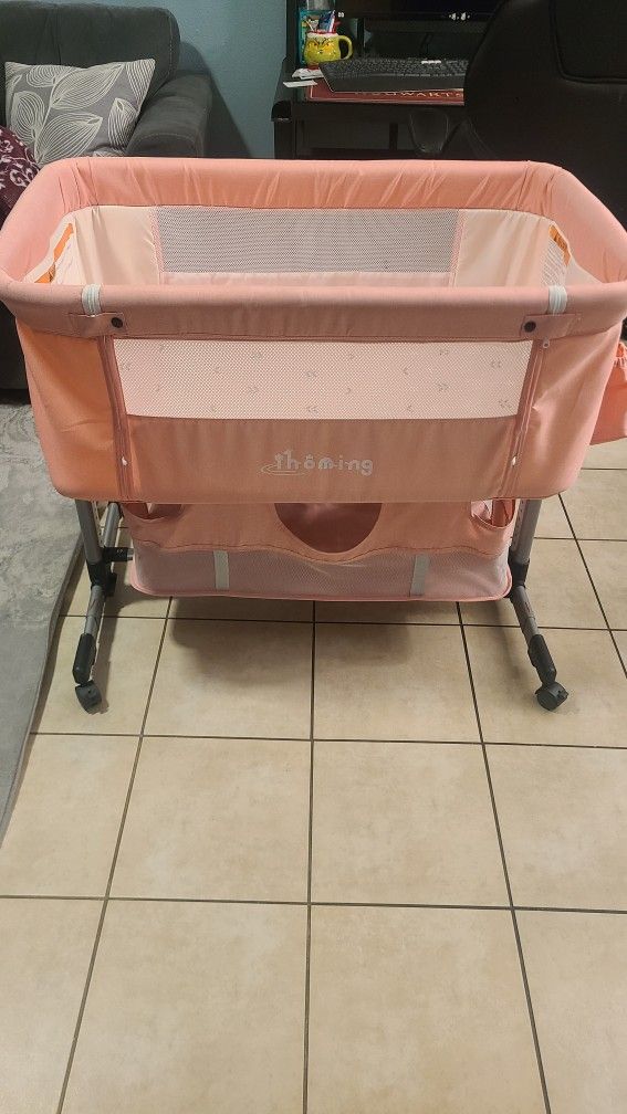 Bassinet 
