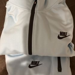 150$ Nike Tech Fleece Whole Track Suit Top and Bottom Blue