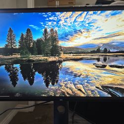 Dell UltraSharp U3219Q 32" 4K UHD IPS LED Monitor