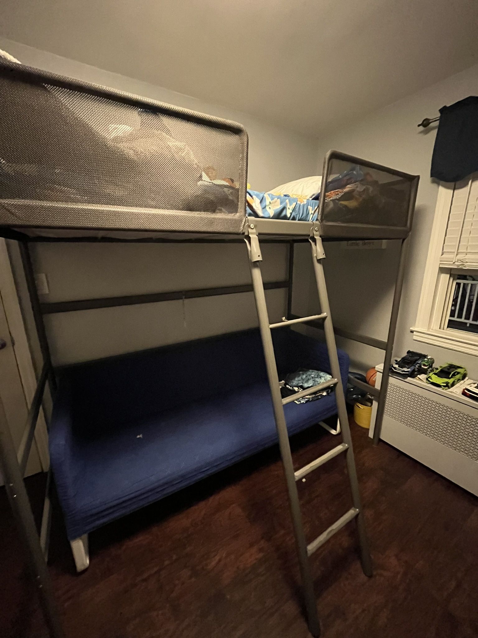 Loft Gray Twin bed With Sofá Bench