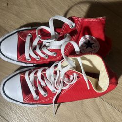Red Converse 