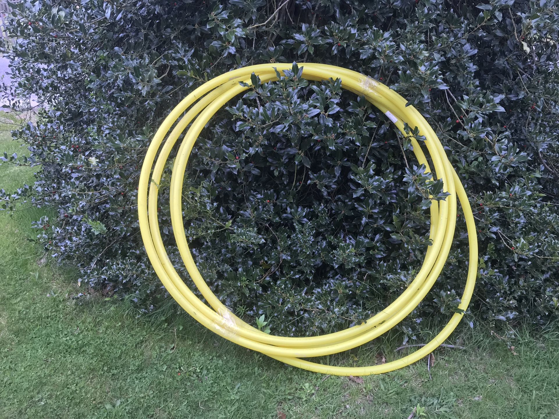 40’ Plastic Pipe  1” Made For Underground Gas. Good For Projects 