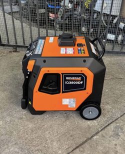 Generac 3800/3000-Watt Dual Fuel Inveter Generator, Fully Enclosed Case and Easy-To-Use Electric Start with Battery Included