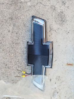 Chevy emblem 2021 Chevy equinox