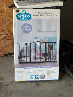 Regalo Home Accents Super Wide Safety Gate