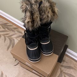 Sorel Women’s Snow Boots 