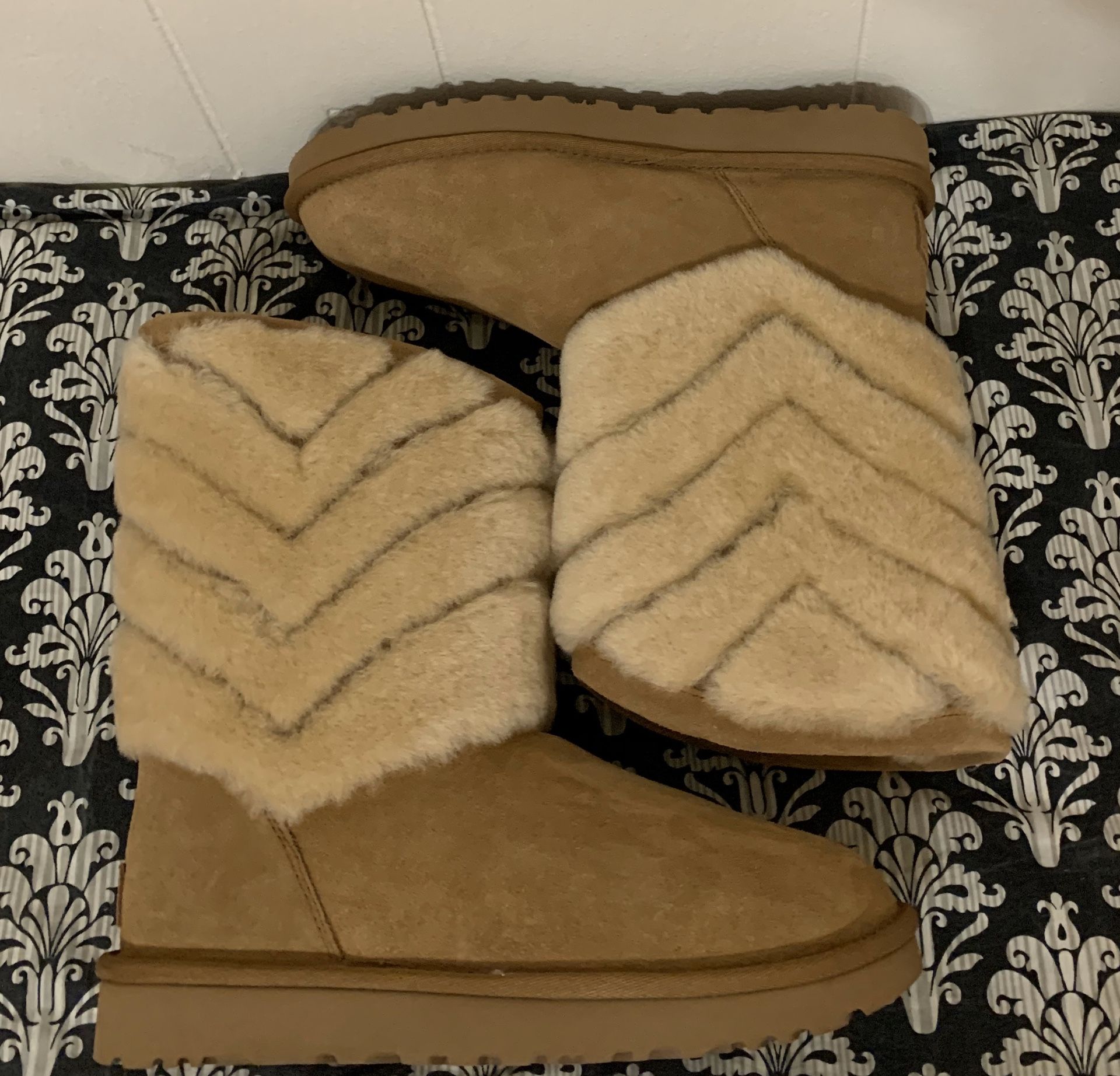 UGG Women's Tania Boots