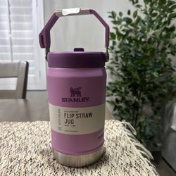 New Stanley Flip straw jug 40 oz