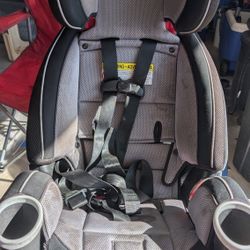 Booster Seats 