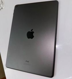iPad 8th Generation 128GB