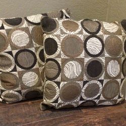 Throw Pillows